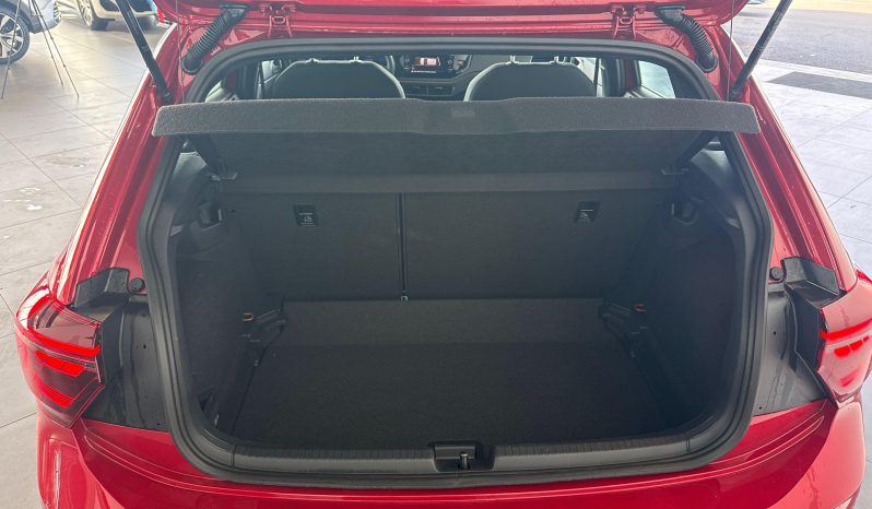 								VOLKSWAGEN Polo 1.0 TSI 95 S&S BVM5 R-Line full									