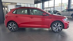 										VOLKSWAGEN Polo 1.0 TSI 95 S&S BVM5 R-Line full									