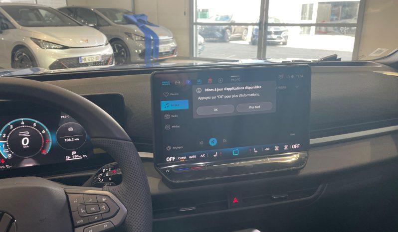 								VOLKSWAGEN T-Roc 1.5 eTSI EVO2 Hybrid 150 ch DSG7 R-Line full									