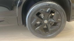 										VOLKSWAGEN Tayron 1.5 eHybrid 204ch DSG6 5pl R-Line Edition full									