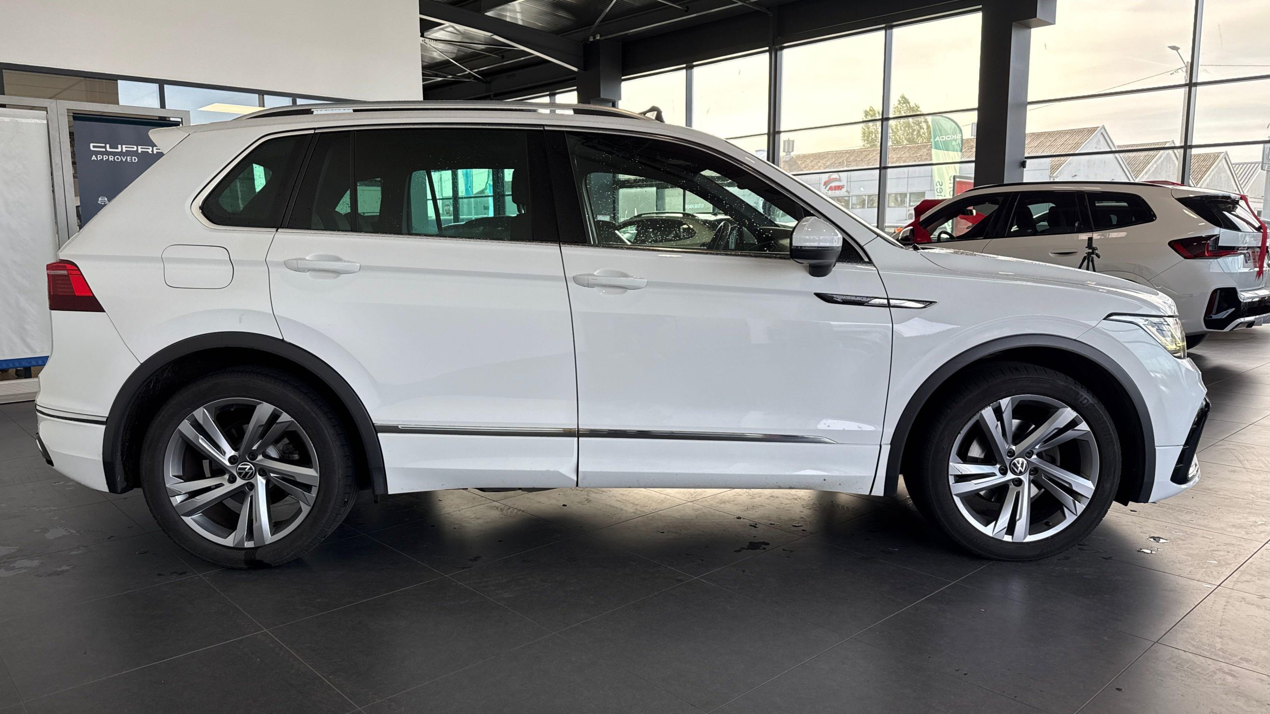 VOLKSWAGEN Tiguan 2.0 TDI 150ch DSG7 R-Line