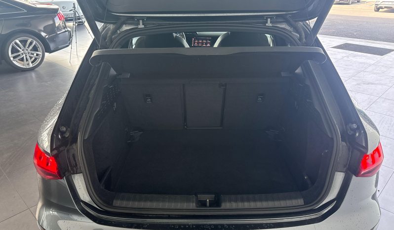 								AUDI A3 Sportback 35 TDI 150 S tronic 7 S Line full									
