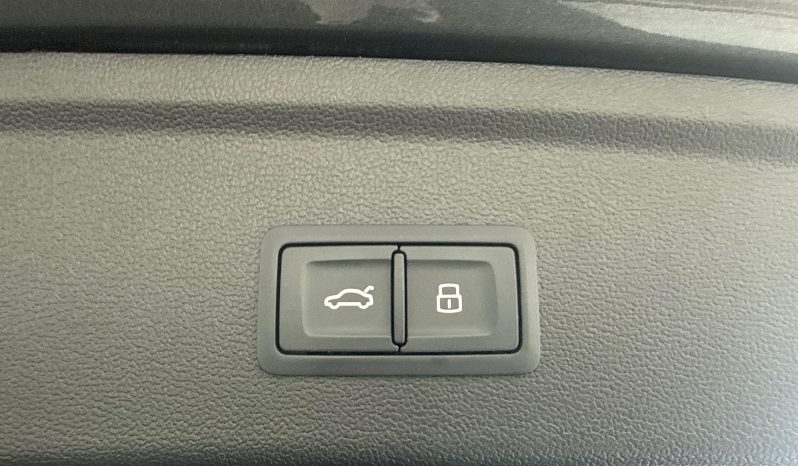 								AUDI A3 Sportback 35 TDI 150 S tronic 7 S Line full									