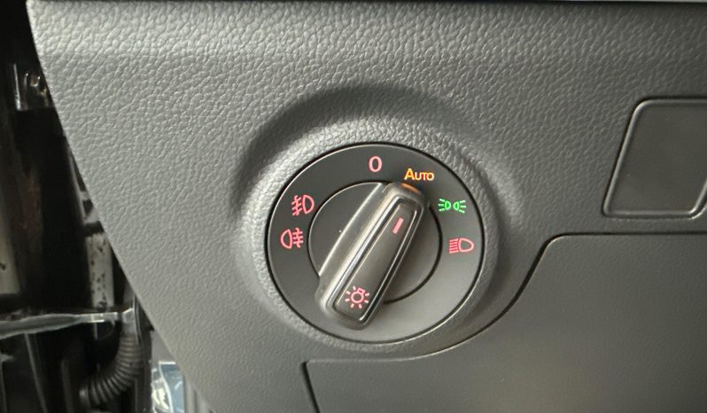 								SEAT Arona 1.0 TSI 95 ch Start/Stop BVM5 Urban full									