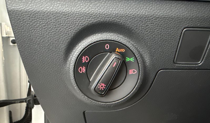 								SEAT Arona 1.0 TSI 95 ch Start/Stop BVM5 Urban full									