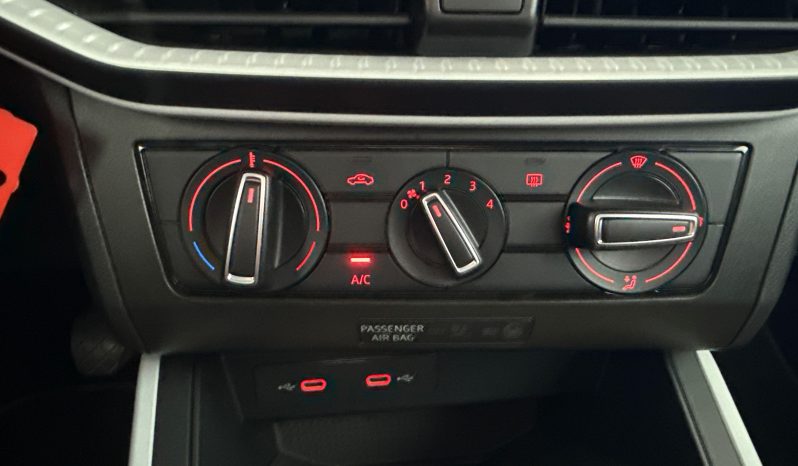 								SEAT Arona 1.0 TSI 95 ch Start/Stop BVM5 Copa full									