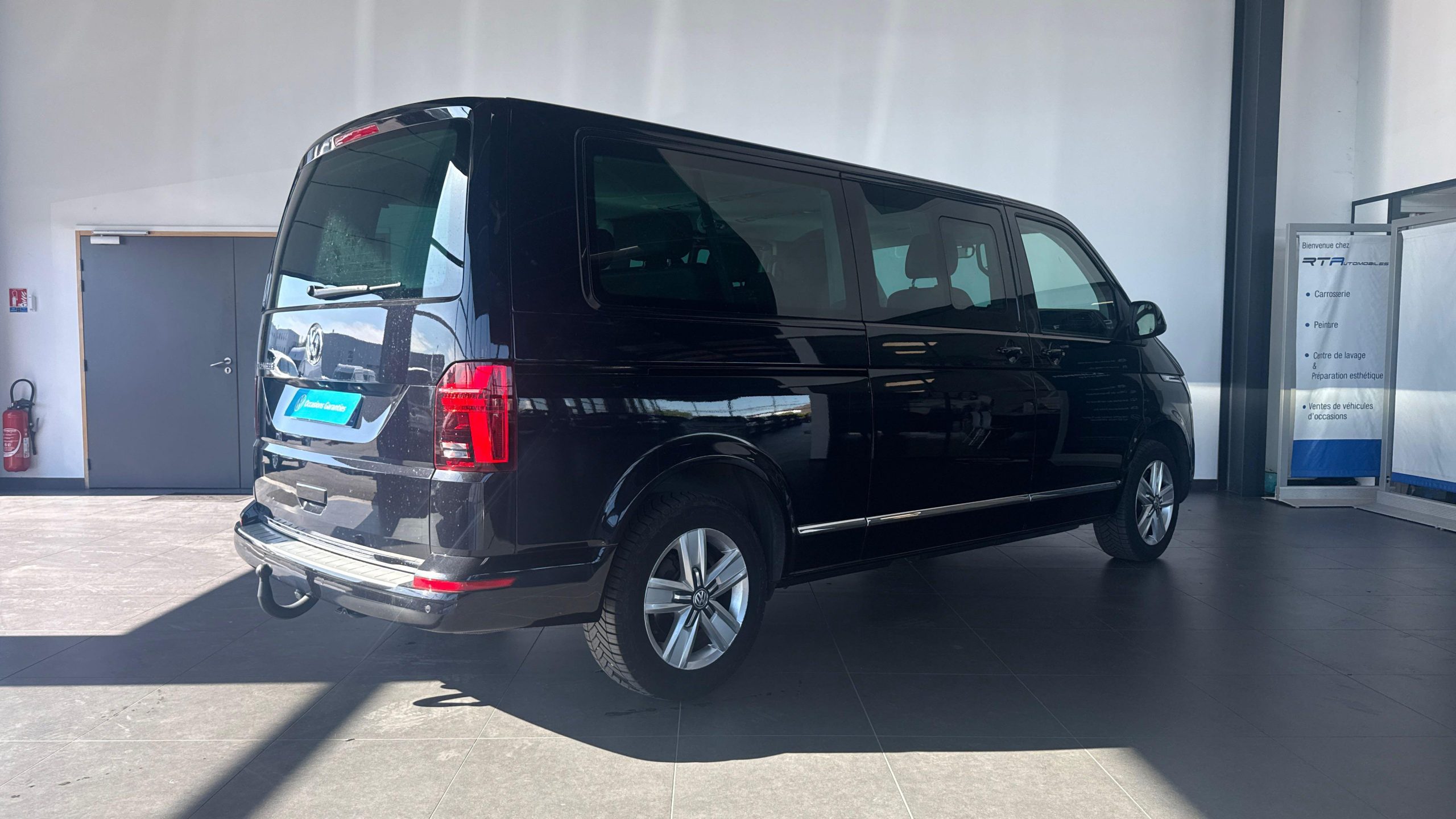 VOLKSWAGEN UTILITAIRES Caravelle 6.1 2.0 TDI 204 BMT Longue DSG7 Carat