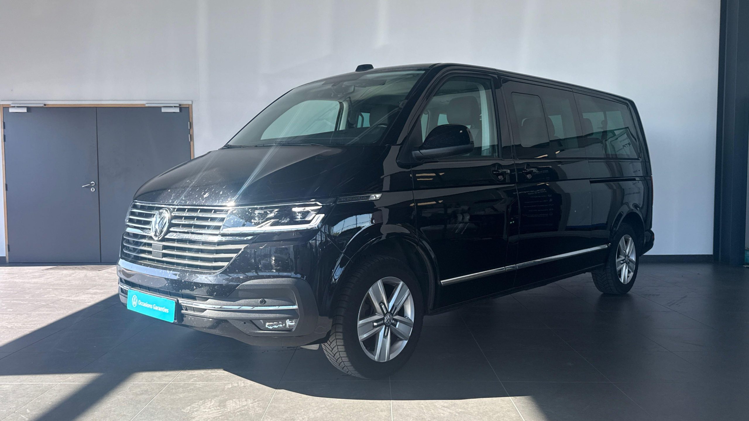 VOLKSWAGEN UTILITAIRES Caravelle 6.1 2.0 TDI 204 BMT Longue DSG7 Carat