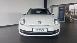 										VOLKSWAGEN Coccinelle Cabriolet 1.2 TSI 105 Série spéciale Couture full									