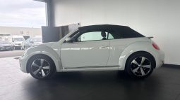 										VOLKSWAGEN Coccinelle Cabriolet 1.2 TSI 105 Série spéciale Couture full									