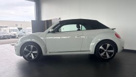 VOLKSWAGEN Coccinelle Cabriolet 1.2 TSI 105 Série spéciale Couture
