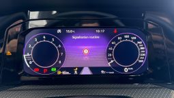 										VOLKSWAGEN Golf 1.5 eTSI OPF 150 DSG7 R-Line 1st full									