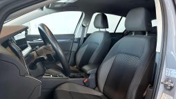 										VOLKSWAGEN Golf 1.5 eTSI OPF 130 DSG7 Active full									