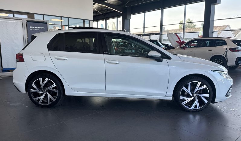 								VOLKSWAGEN Golf 2.0 TDI SCR 115 DSG7 Active full									