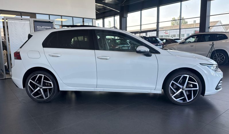 								VOLKSWAGEN Golf 1.4 Hybrid Rechargeable OPF 204 DSG6 Style full									