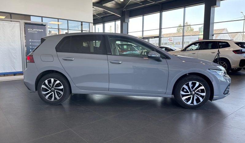 								VOLKSWAGEN Golf 1.5 eTSI OPF 130 DSG7 Active full									