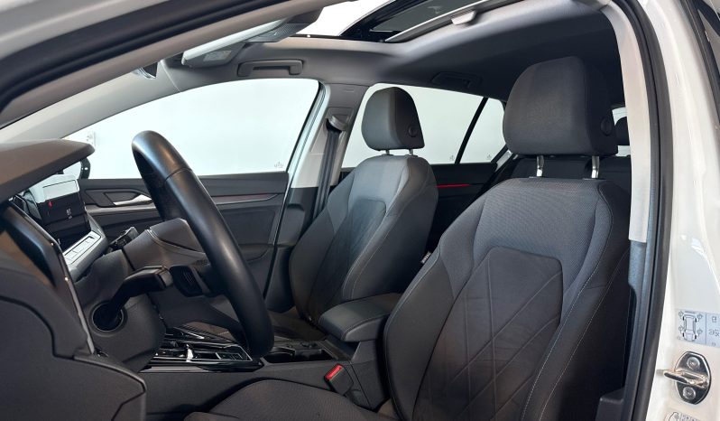 								VOLKSWAGEN Golf 1.4 Hybrid Rechargeable OPF 204 DSG6 Style full									