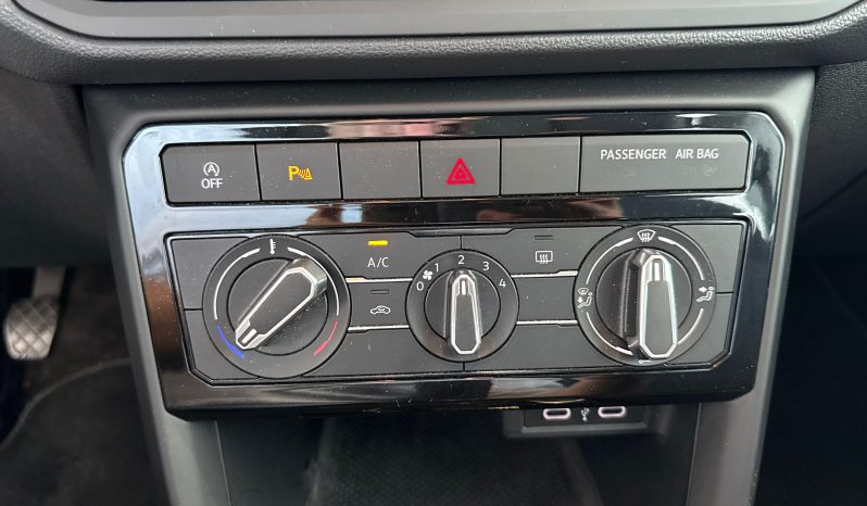 								VOLKSWAGEN T-Cross 1.0 TSI 95 Start/Stop BVM5 Life Tech full									
