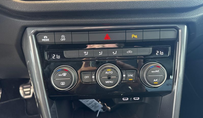 								VOLKSWAGEN T-Roc 1.5 TSI 150 EVO Start/Stop BVM6 R-Line full									