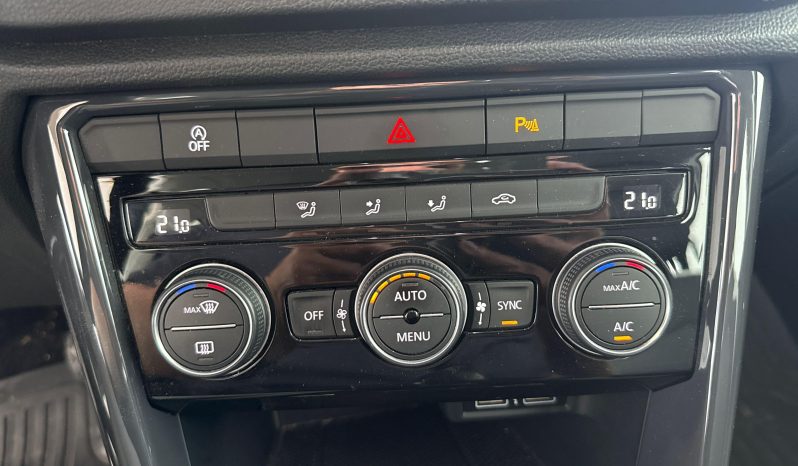								VOLKSWAGEN T-Roc 1.5 TSI 150 EVO Start/Stop BVM6 Carat full									