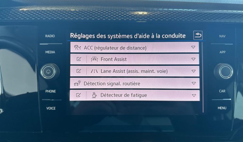 								VOLKSWAGEN Taigo 1.0 TSI 110 BVM6 Life Business full									
