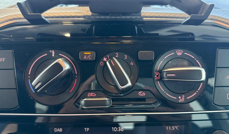 								VOLKSWAGEN Up 1.0 65 BlueMotion Technology BVM5 Active full									