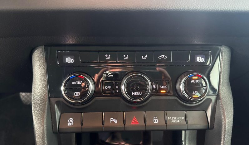 								SKODA Karoq 1.6 TDI 116 ch DSG7 Ambition full									