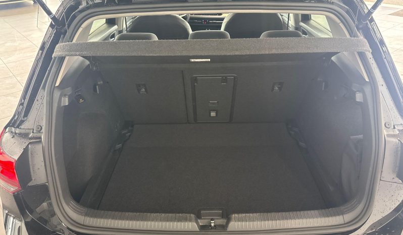 								VOLKSWAGEN Golf 1.5 eTSI OPF 130 DSG7 Active full									