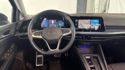 										VOLKSWAGEN Golf 1.5 eTSI OPF 130 DSG7 Active full									