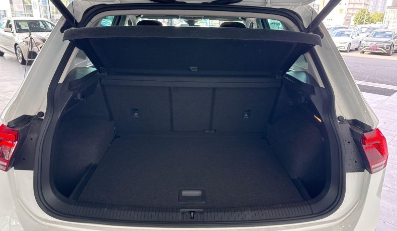 								VOLKSWAGEN Tiguan 2.0 TDI 150 DSG7 Carat full									