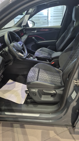 										VOLKSWAGEN Tiguan 1.5 eTSI 150ch DSG7 R-Line Edition full									