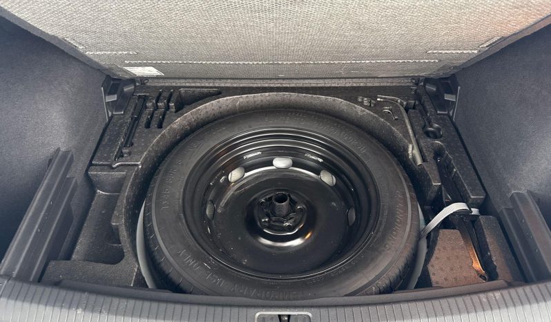 								VOLKSWAGEN Tiguan 2.0 TDI 150 DSG7 Carat full									