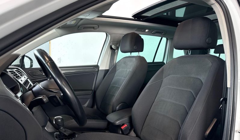 								VOLKSWAGEN Tiguan 2.0 TDI 150 DSG7 Carat full									