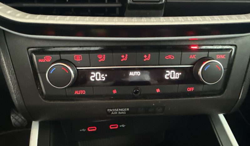 								SEAT Arona 1.0 TSI 95 ch Start/Stop BVM5 Urban full									