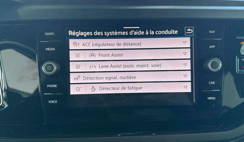 								VOLKSWAGEN Taigo 1.0 TSI 110 DSG7 R-Line full									