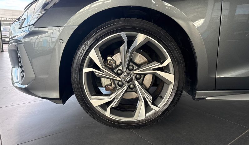 								AUDI A3 Sportback 35 TFSI 150 S Line full									