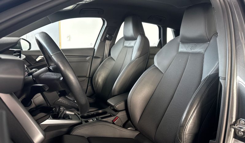 								AUDI A3 Sportback 35 TFSI 150 S Line full									