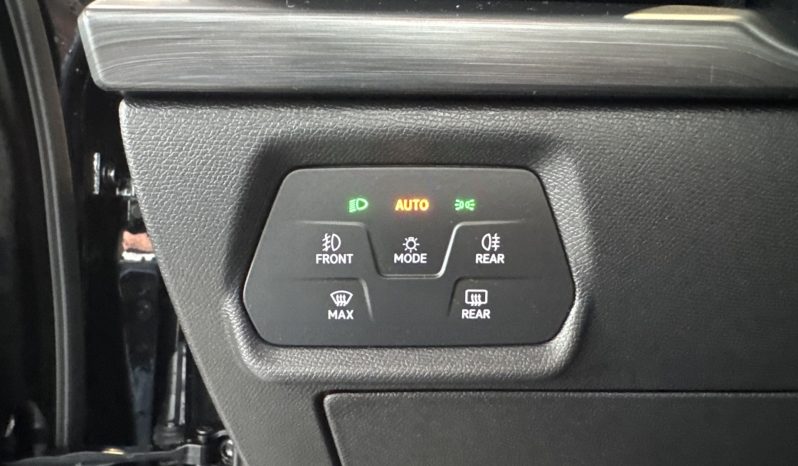 								CUPRA Leon Sportstourer 1.5 eTSI 150 ch DSG7 V full									
