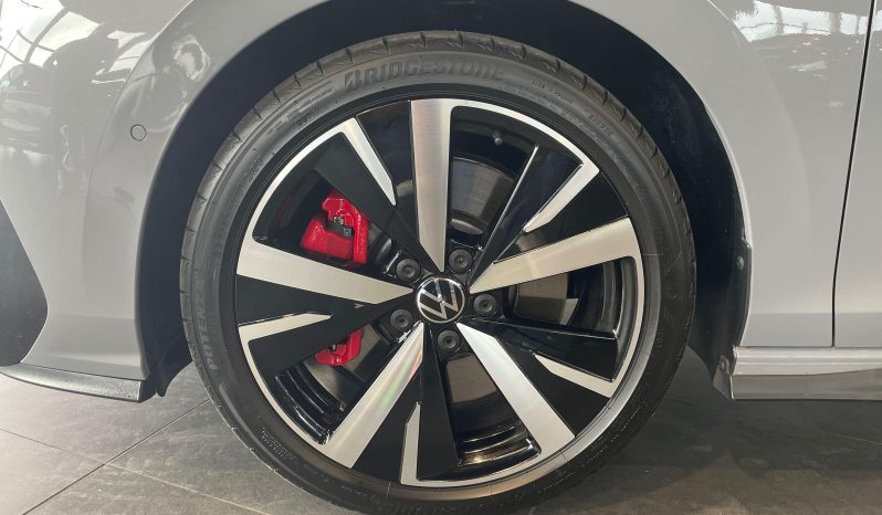 								VOLKSWAGEN Golf 1.5 eHybrid 272 DSG6 GTE full									