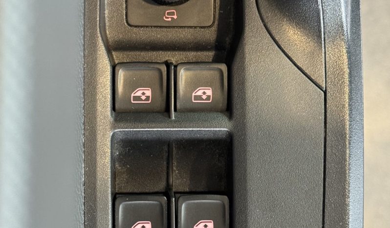 								SEAT Ibiza 1.0 TSI 95 ch S/S BVM5 Urban full									