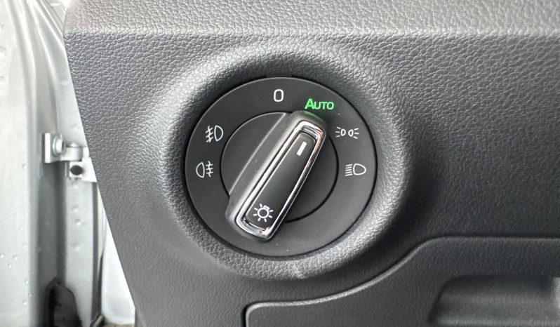 								SKODA Kamiq 1.0 TSI Evo 110 ch BVM6 Ambition full									
