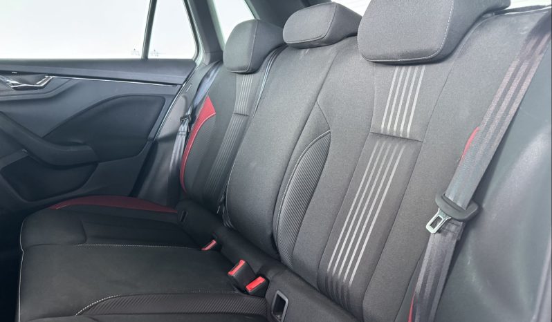 								SKODA Kamiq 1.0 TSI Evo 110 ch DSG7 Monte-Carlo full									