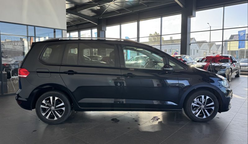 								VOLKSWAGEN Touran 1.6 TDI 115 7pl IQ.Drive full									