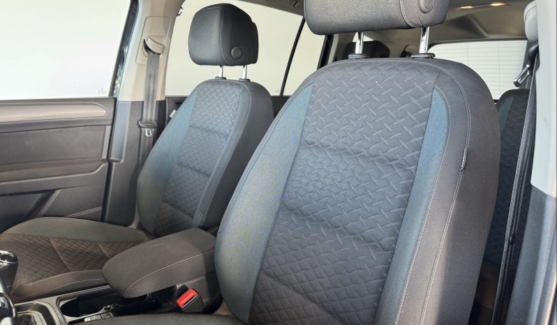 								VOLKSWAGEN Touran 1.6 TDI 115 7pl IQ.Drive full									