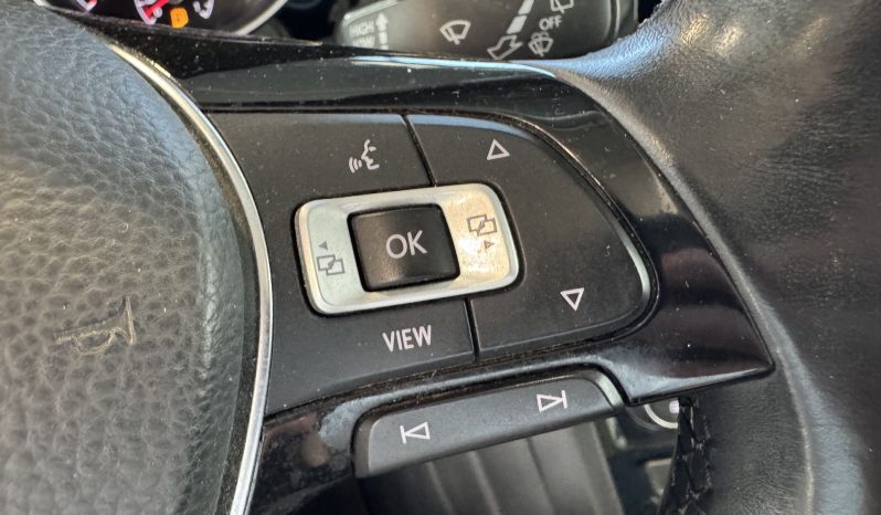 								VOLKSWAGEN Touran 1.6 TDI 115 7pl IQ.Drive full									