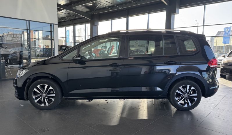 								VOLKSWAGEN Touran 1.6 TDI 115 7pl IQ.Drive full									